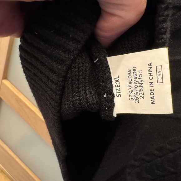 Black Sweater Vest - Picture 3 of 4